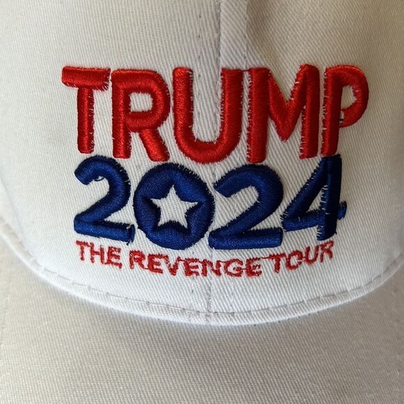 TRUMP 2024 THE REVENGE TOUR Adjustable Hat NEW - Picture 4 of 4